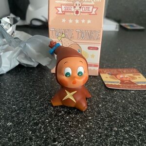 Twinkle Twinkle Pretzel Figure Authentic pop mart create your taste